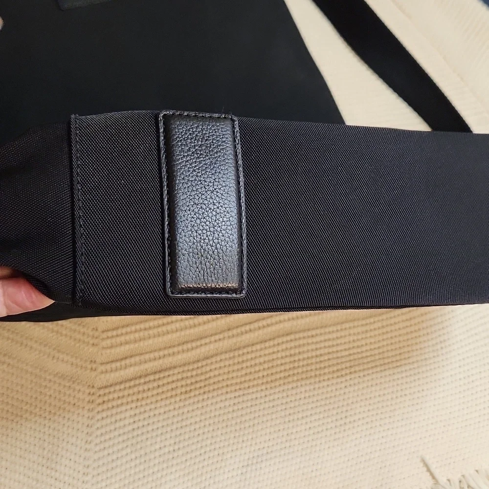 Banana Republic black canvas messenger laptop bag